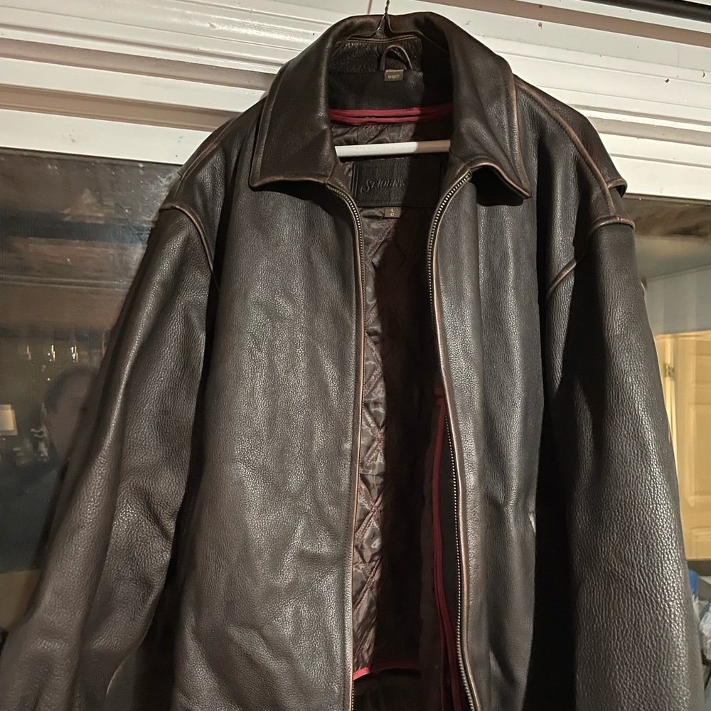St. John’s Bay mens leather jacket size L